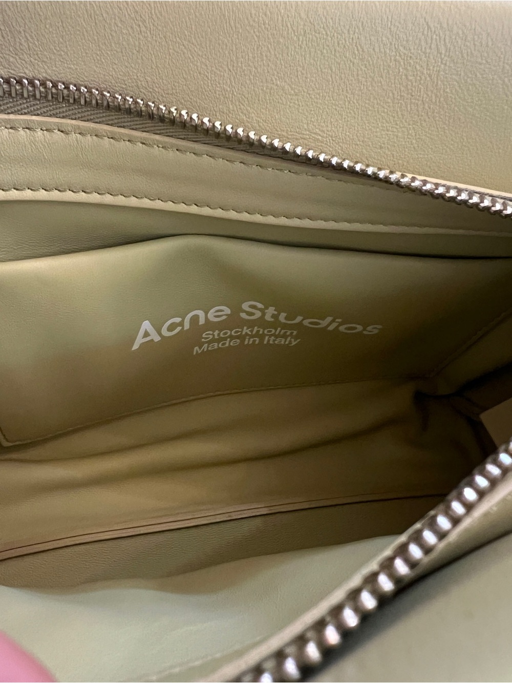 Acne Studios Musubi knotted Pale Sage Leather Shoulder Bag with Sculptural Bow - Picture 8 of 14